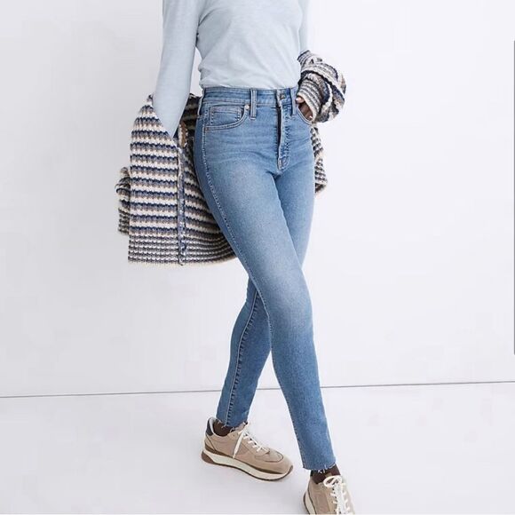 Madewell Curvy High Rise Skinny Jean Ainsworth Wash Raw Hem Edition 27 Tall - Picture 2 of 14